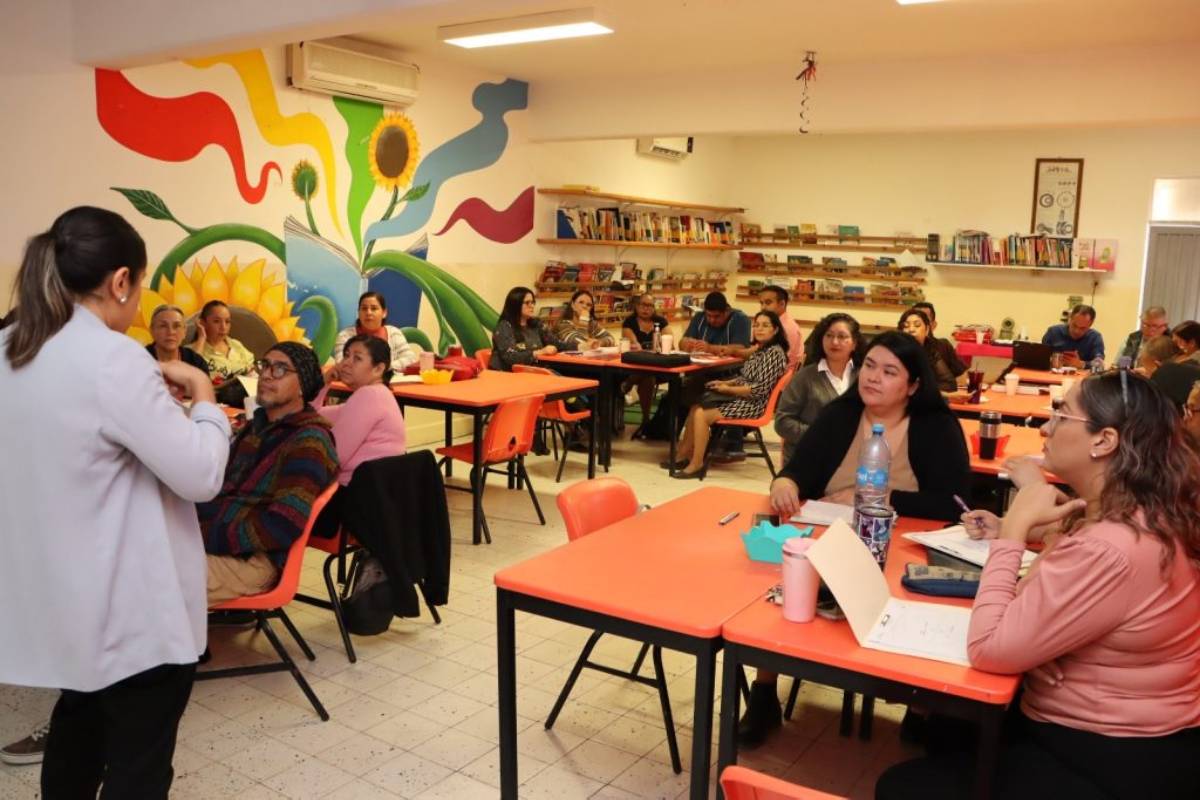 Baja California Sur fortalece escuelas públicas con nuevas plazas docentes