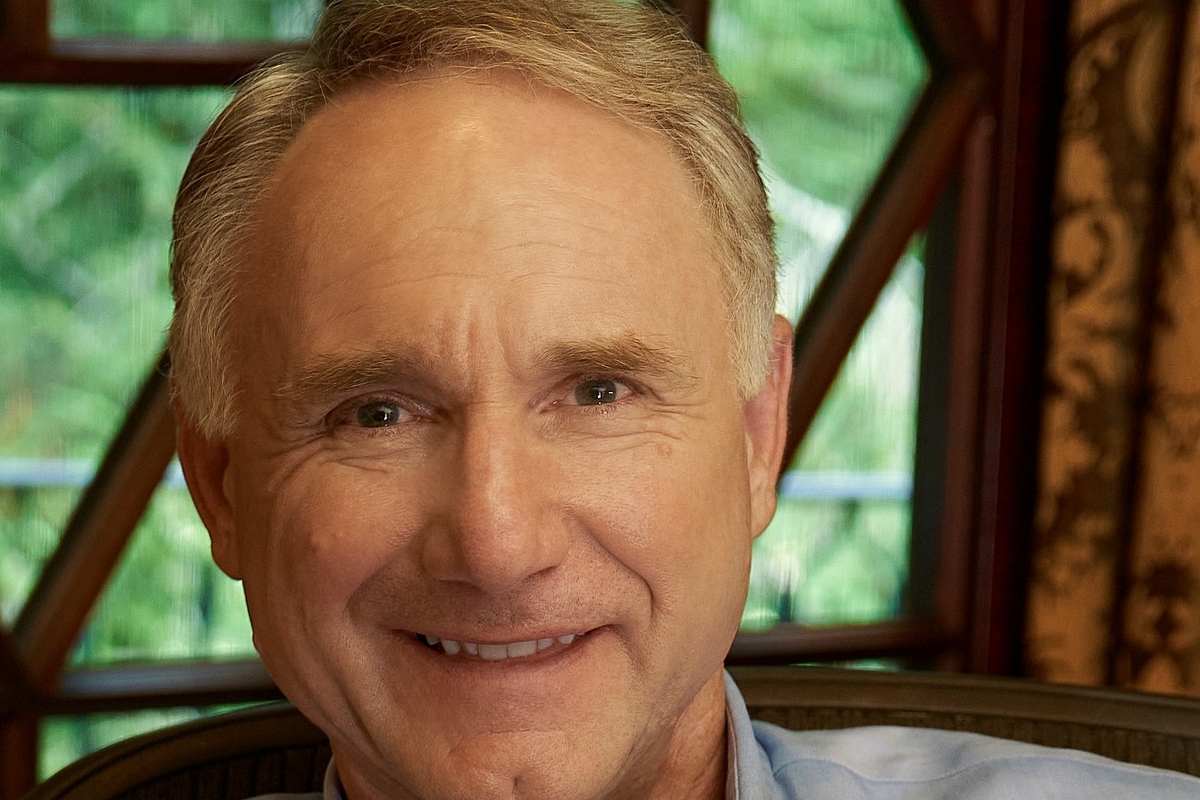 Dan Brown