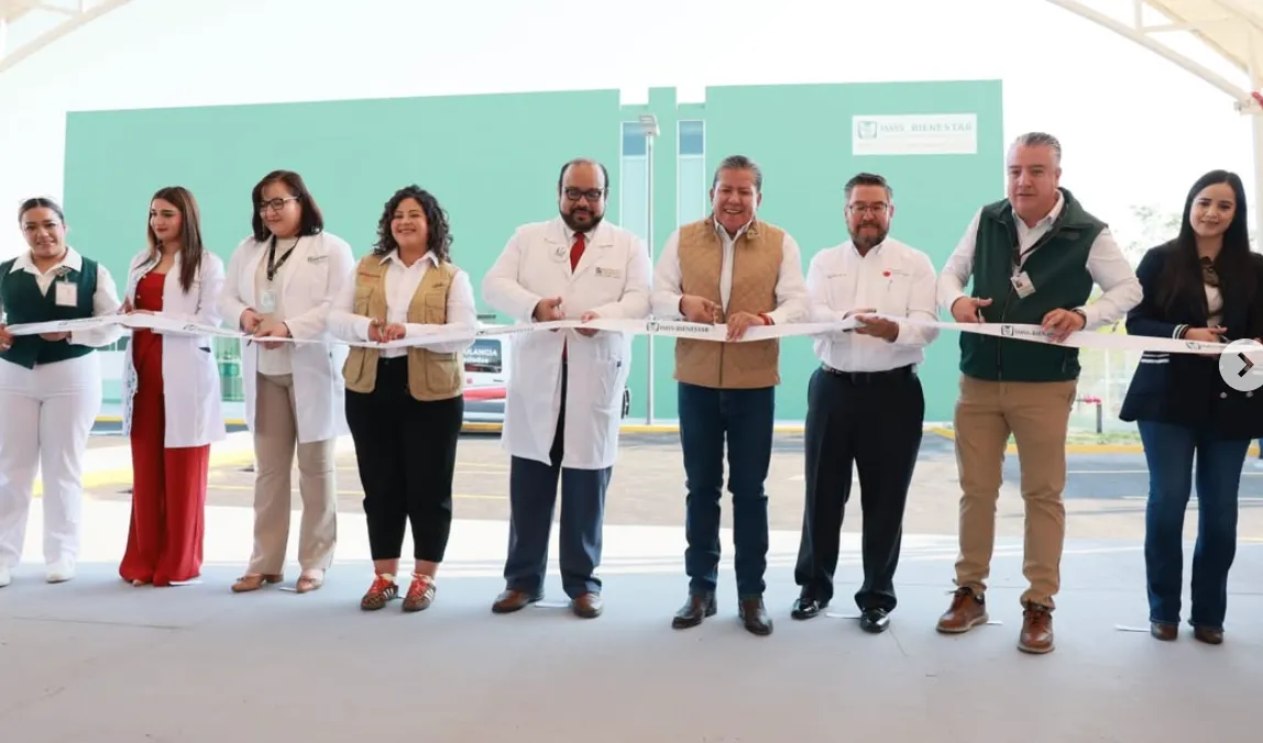 Inauguran el nuevo Centro de Salud Urbano IMSS-Bienestar en Jerez, Zacatecas, que beneficiará a más de 36 mil personas.