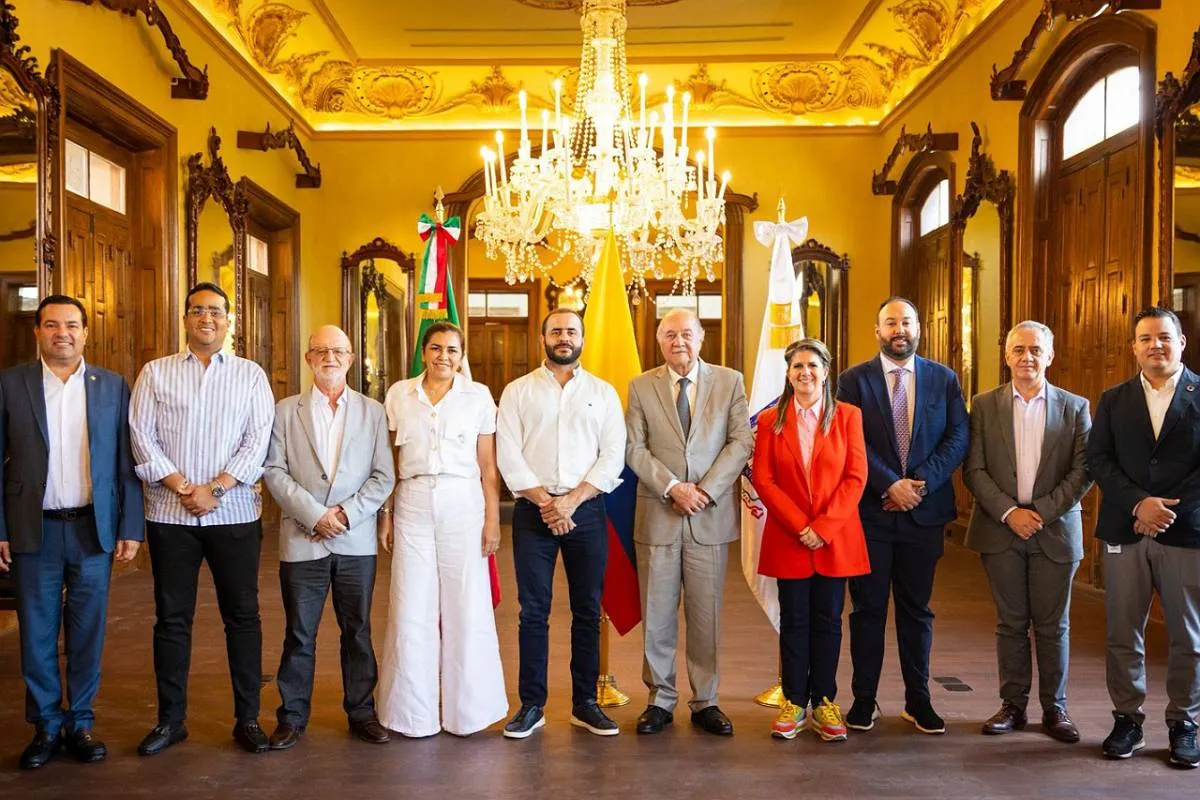 Buscan gobernadores de Colombia replicar programas de Nuevo León
