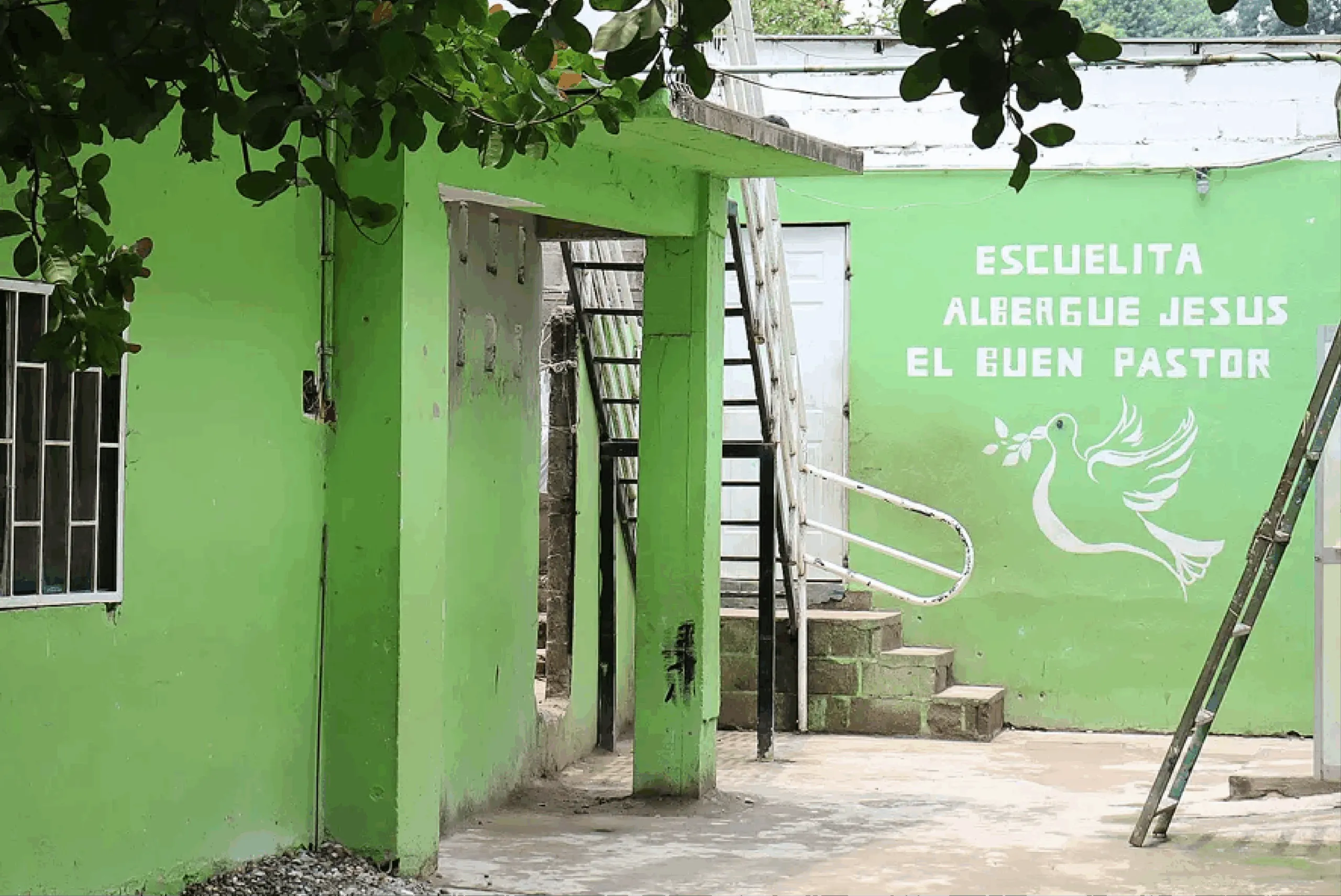 Las instalaciones de “Jesús el Buen Pastor” en Tapachula lucen semivacías tras la implementación de las nuevas políticas migratorias de Estados Unidos.