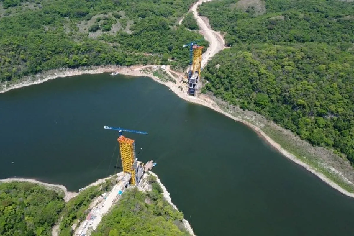 Este concepto híbrido convierte al puente en una muestra del potencial técnico de la ingeniería mexicana.
