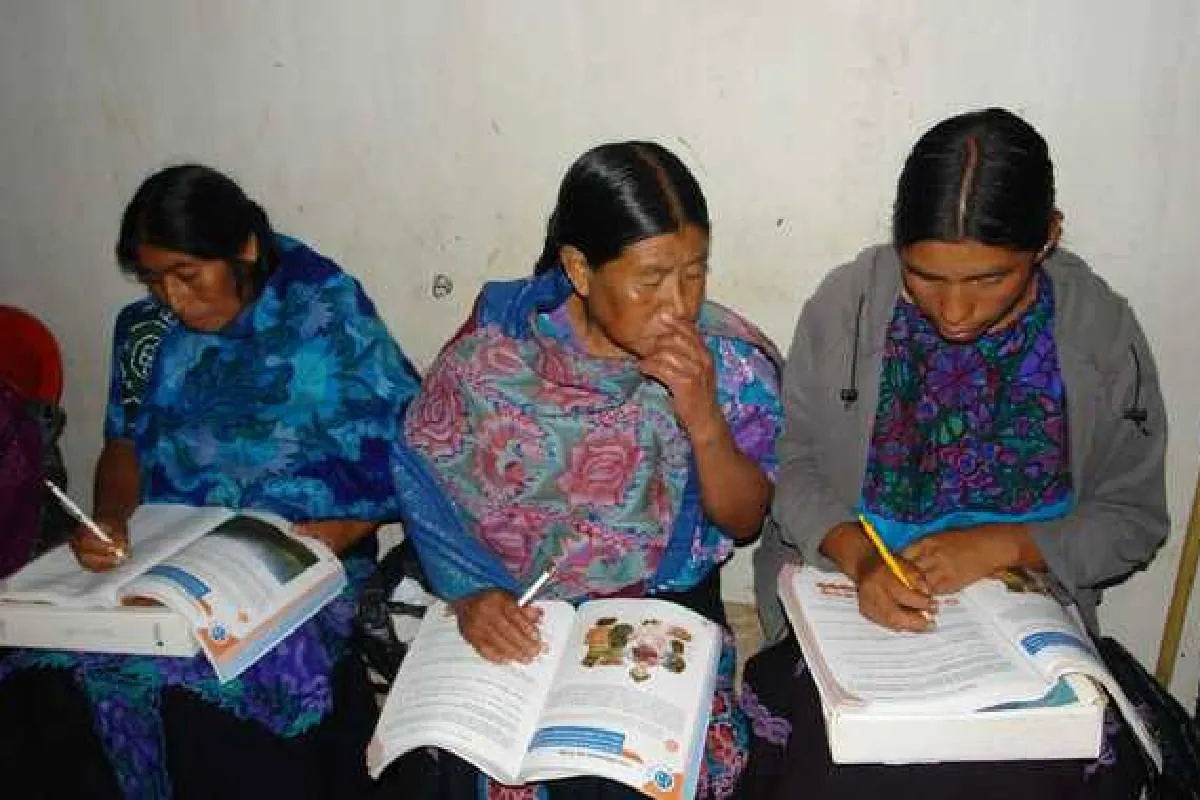 De enero al cierre de abril de 2025, mil 336 personas aprendieron a leer y escribir; 108 culminaron la primaria; y 84 certificaron la secundaria.