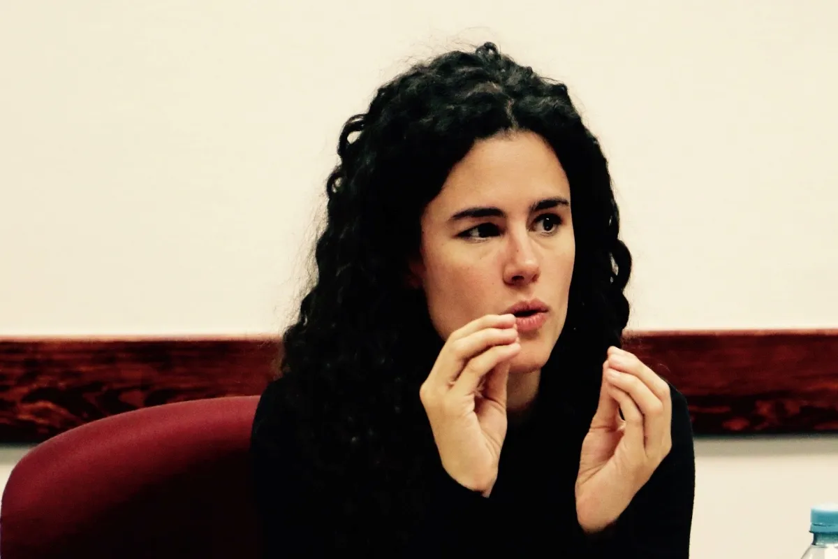 Luisa María Alcalde se deslindó de las declaraciones de la consejera de Jalisco. | Foto: Wikimedia Commons.