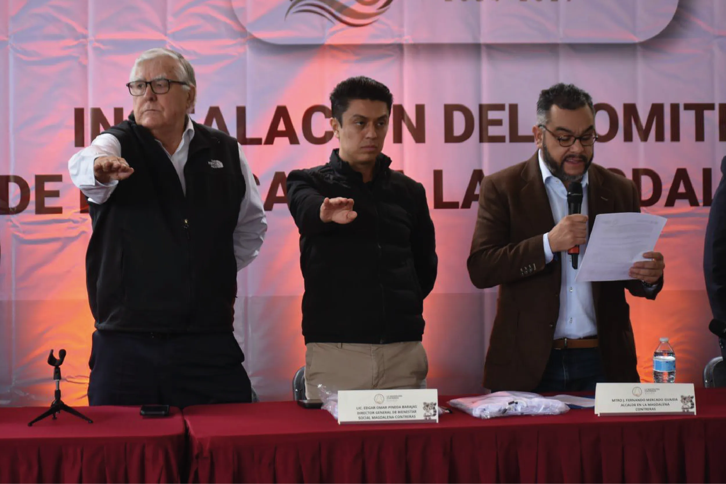 Autoridades inauguran el Salón de la Fama del Deporte en La Magdalena Contreras, acompañado de la nueva mascota oficial: “Magdaleno”.