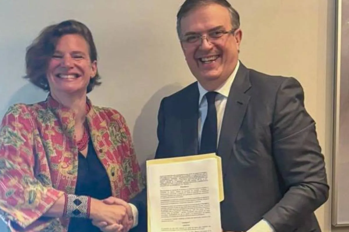 Marcelo Ebrard firma carta de intención con el Institute for Innovation and Public Purpose de la University College London