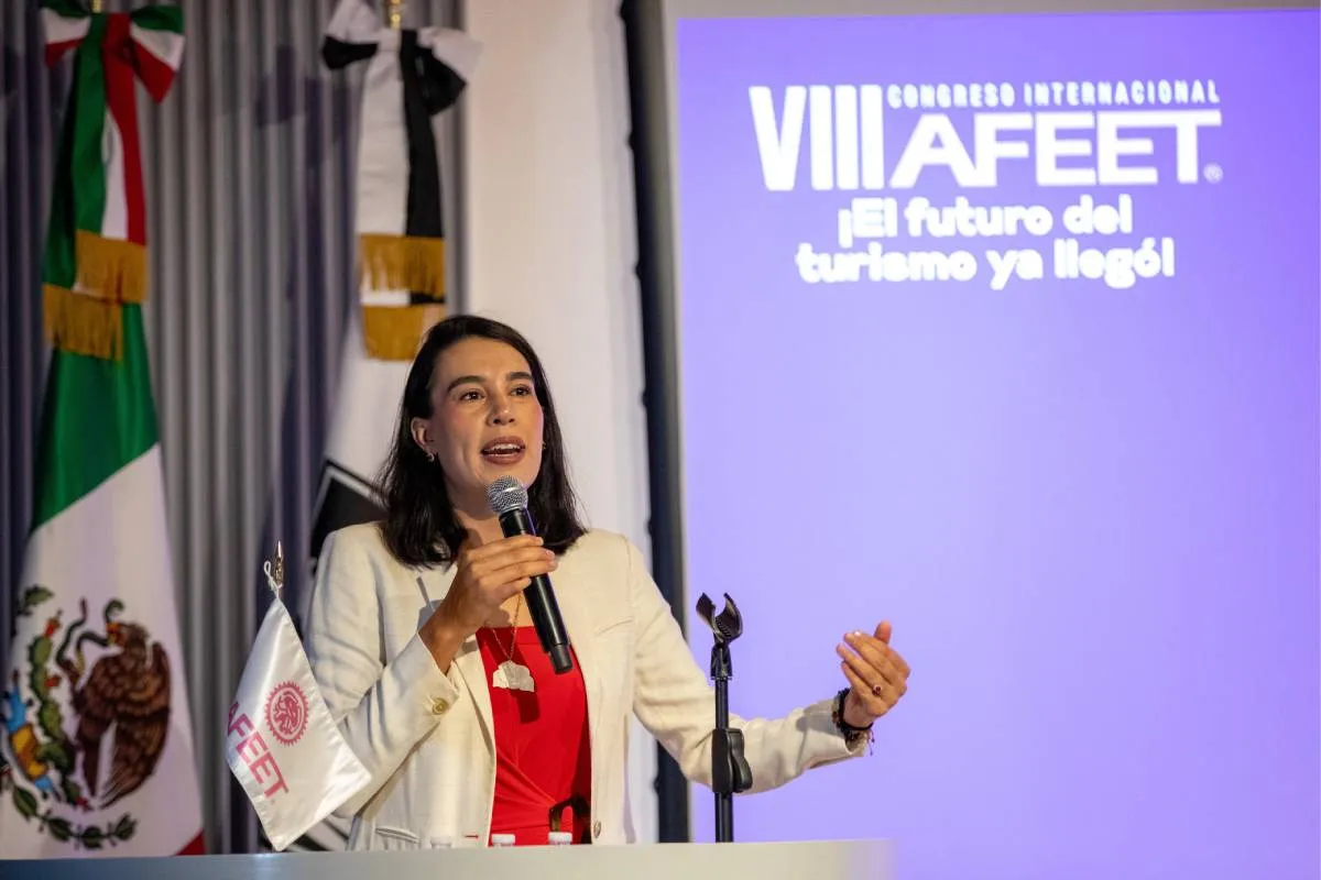 Sectur celebra los 50 años de la Facultad de Turismo y Gastronomía de la Universidad Anáhuac. Foto: Sectur