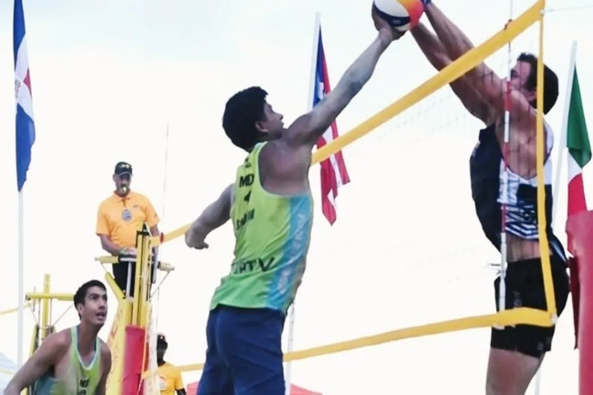 La selección mexicana de voleibol de playa se prepara para disputar el Tour NORCECA 2025. | Foto: Conade.