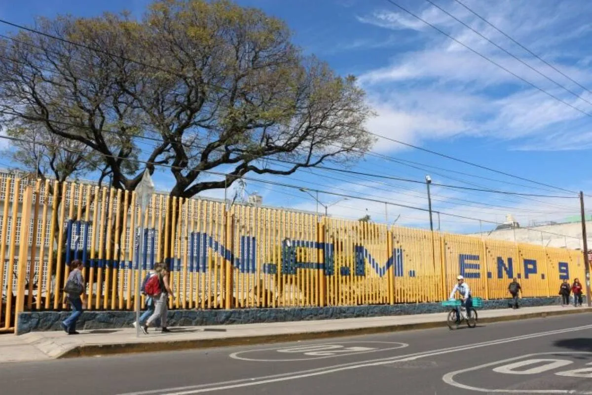 ¿Cuántos aciertos necesito para entrar a las Prepas 5, 2, 6 y 9 de la UNAM en 2025?