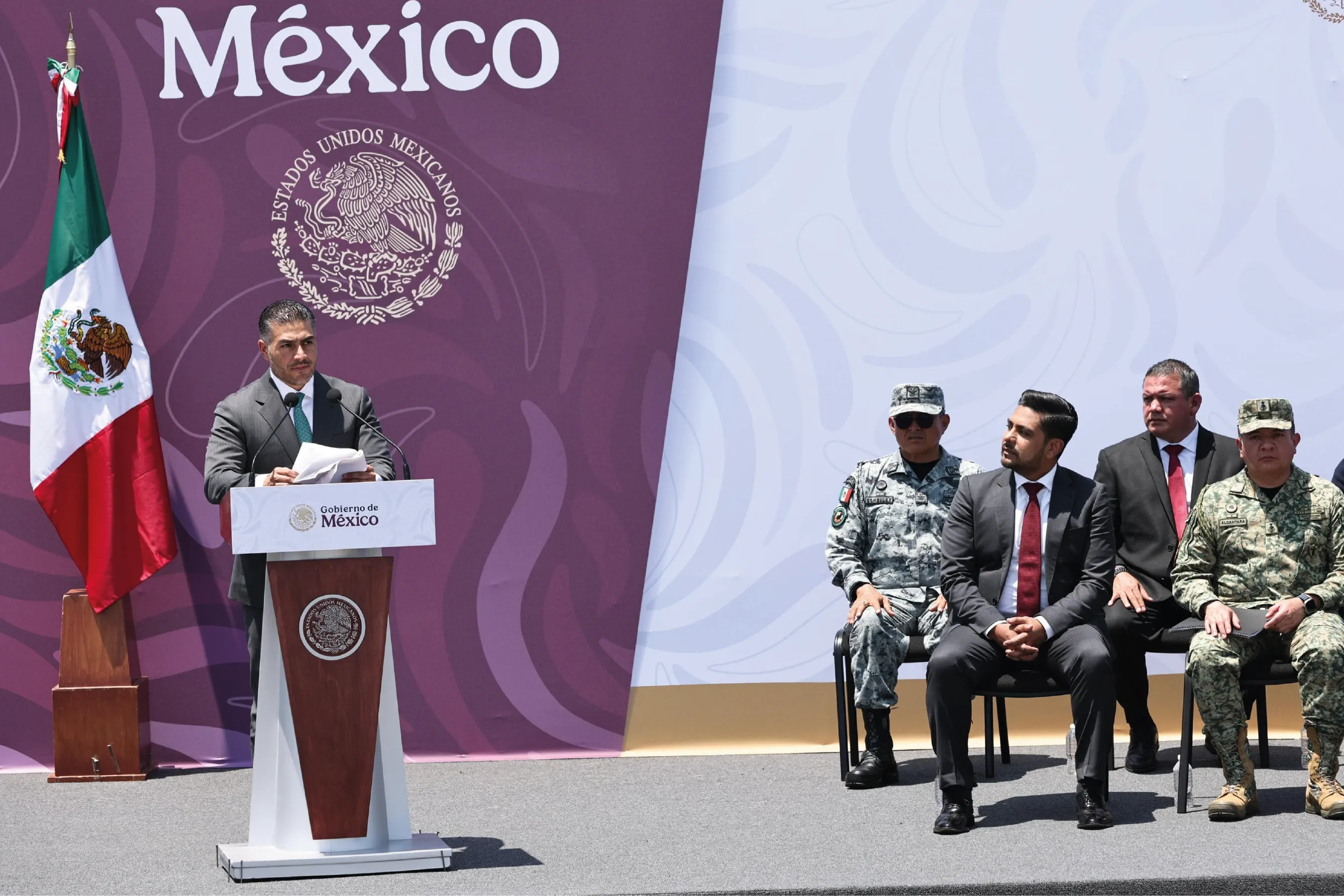 Omar García Harfuch presenta el Mando Unificado Oriente en Nezahualcóyotl.