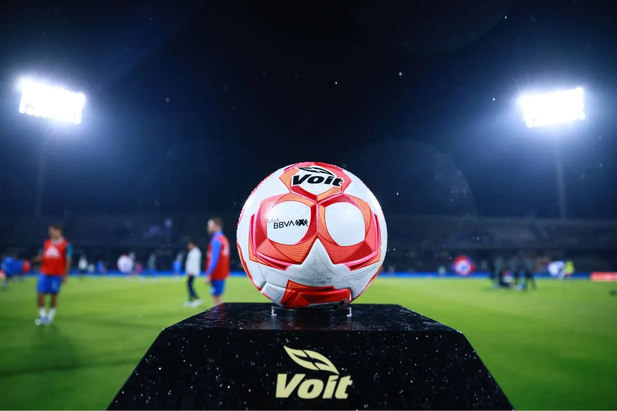 La jornada sabatina promete emoción, goles y decisiones tácticas que podrían marcar el rumbo del torneo antes del parón por la Leagues Cup. Foto: @LigaBBVAMX