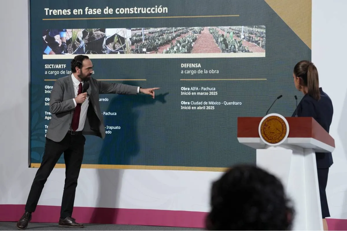 Lajous Loaeza explicó que la primera flota en licitación es la integrada por 15 trenes para el servicio desde la Ciudad de México a Pachuca.