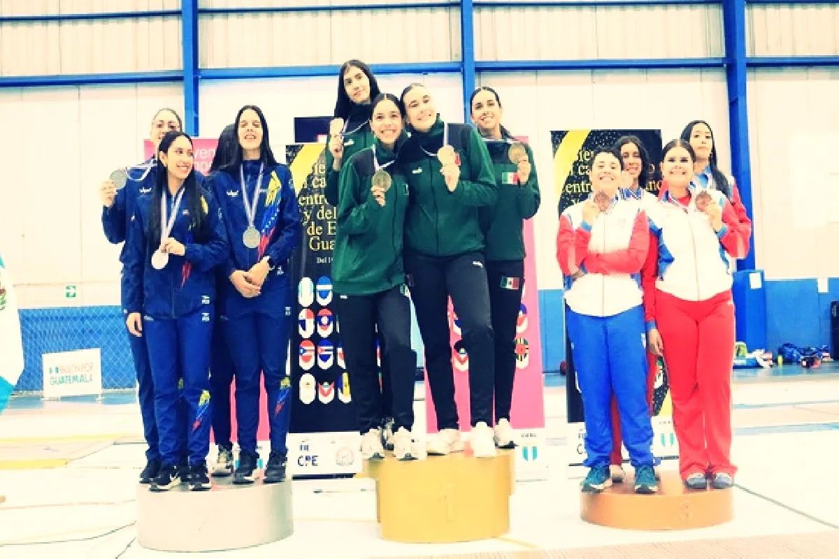 La esgrima mexicana se lleva varias preseas en el Campeonato Centroamericano y del Caribe de la especialidad. | Foto: Conade.