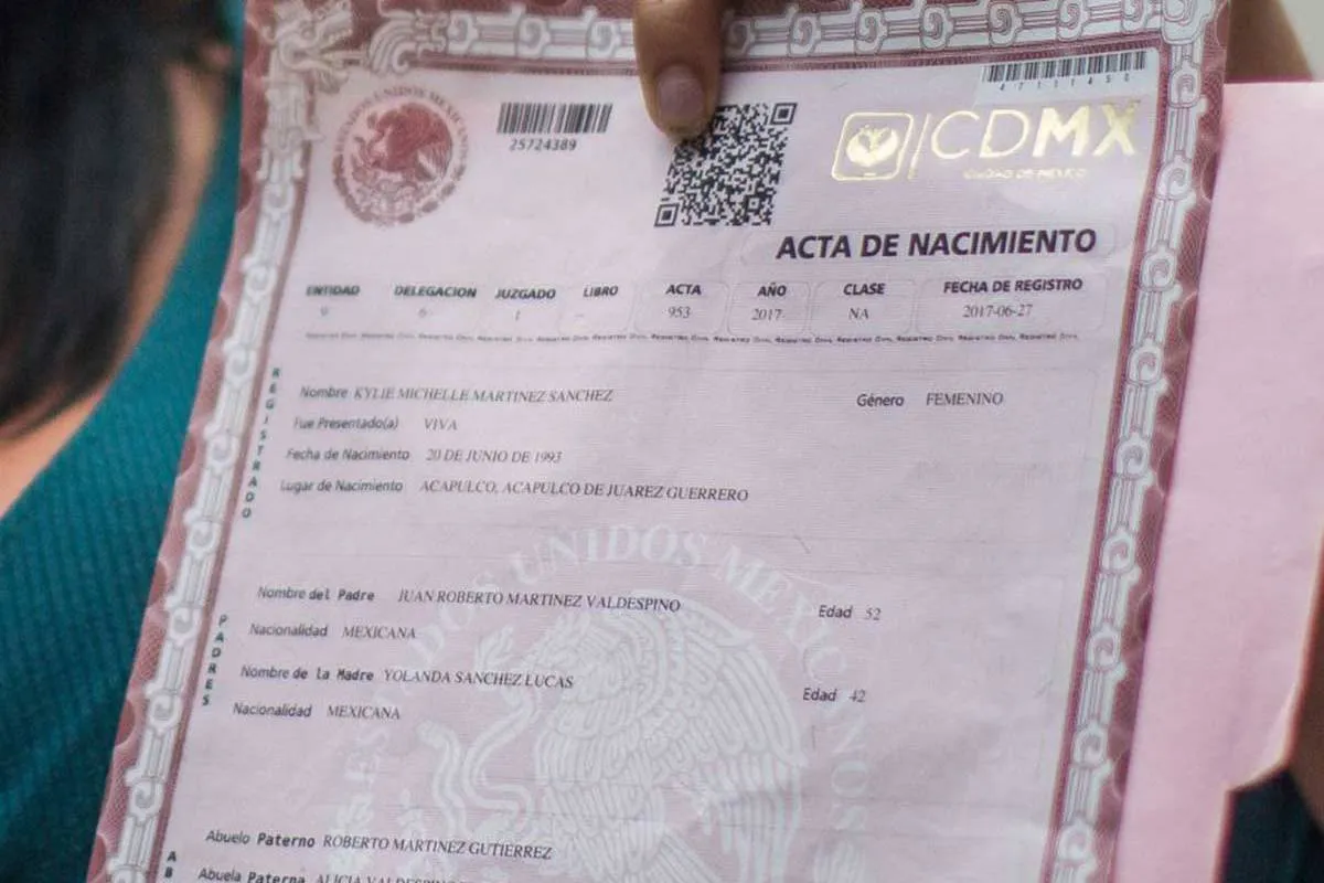 Copia de acta de nacimiento certificada: costo y cómo obtenerla en línea