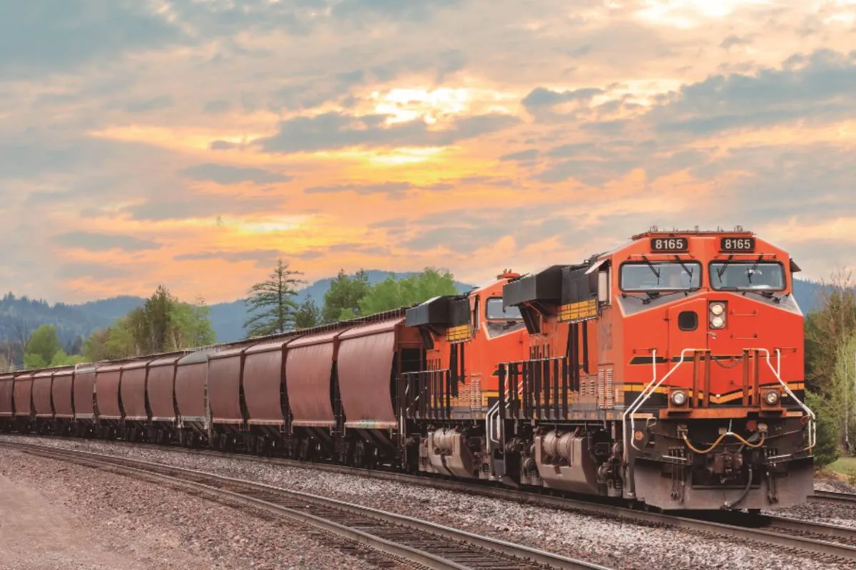 El tren vuelve al pueblo: México recupera sus vías