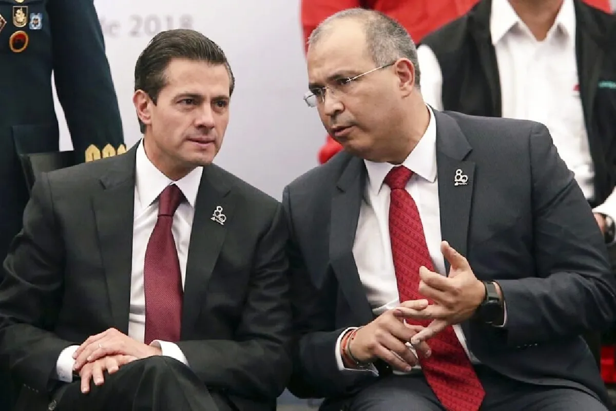 El exdirector de Pemex, Carlos Treviño Medina, fue detenido en Estados Unidos. | Foto: X