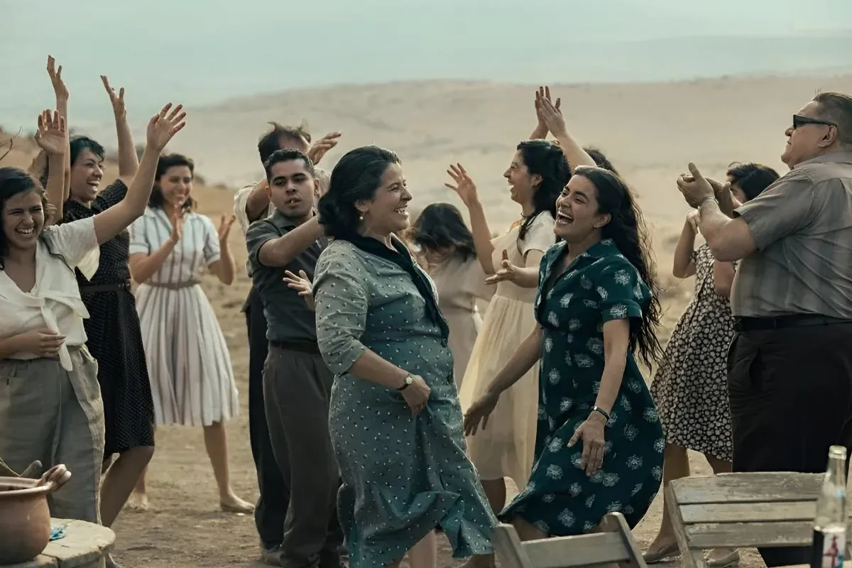 El reparto está encabezado por Paulina Gaitán y Arcelia Ramírez, quienes interpretan a las temidas hermanas Baladro. Foto: Netflix Latinoamérica