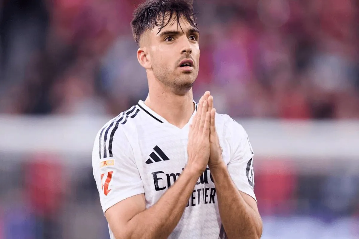 Raúl Asencio, de 22 años, fue ascendido al primer equipo del Real Madrid en 2024, tras una destacada trayectoria en categorías inferiores. Foto: X