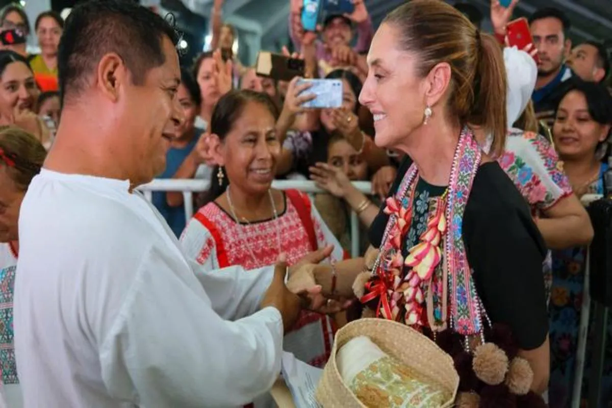 Claudia Sheinbaum presenta el Plan de Justicia del Pueblo Amuzgo. Foto: Gobierno de México