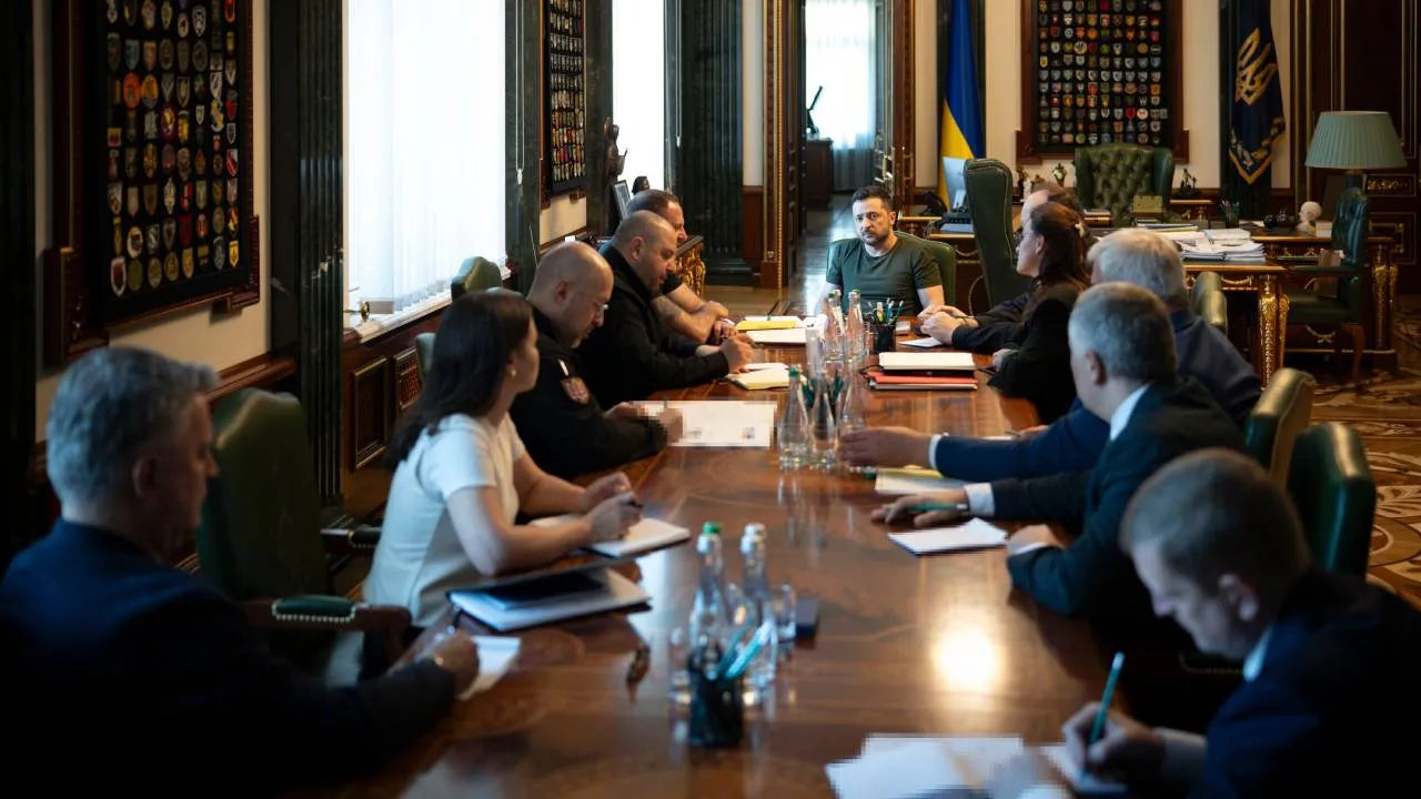 Zelenski se reúne con Trump buscando garantías de seguridad