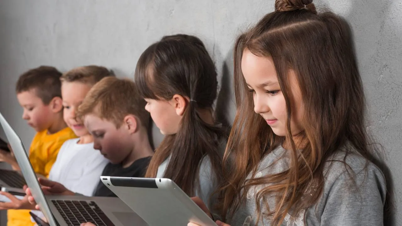 IA en las aulas: el reto de enseñar a una generación que ya la domina