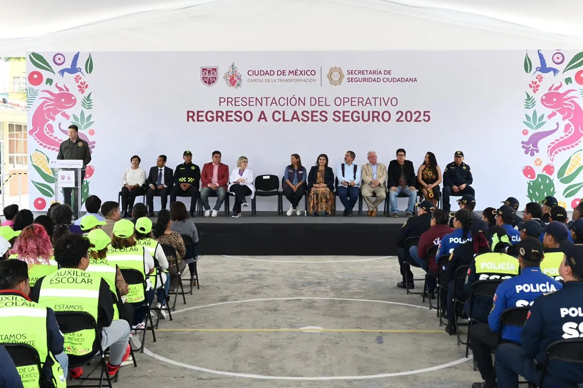 Las autoridades capitalinas hacen un llamado a la colaboración de padres, estudiantes y docentes. Foto: X