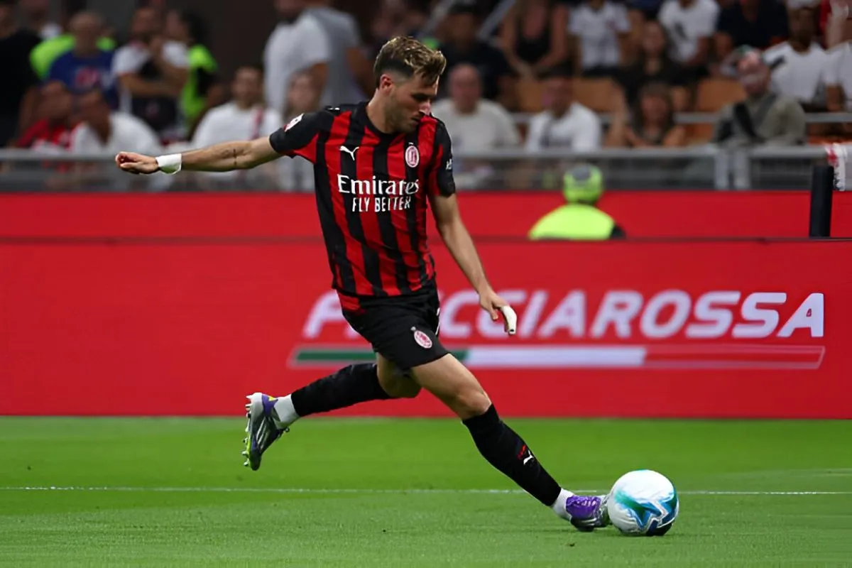 La llegada de Christopher Nkunku al club lombardo relegó a Giménez a un papel secundario. Foto: X