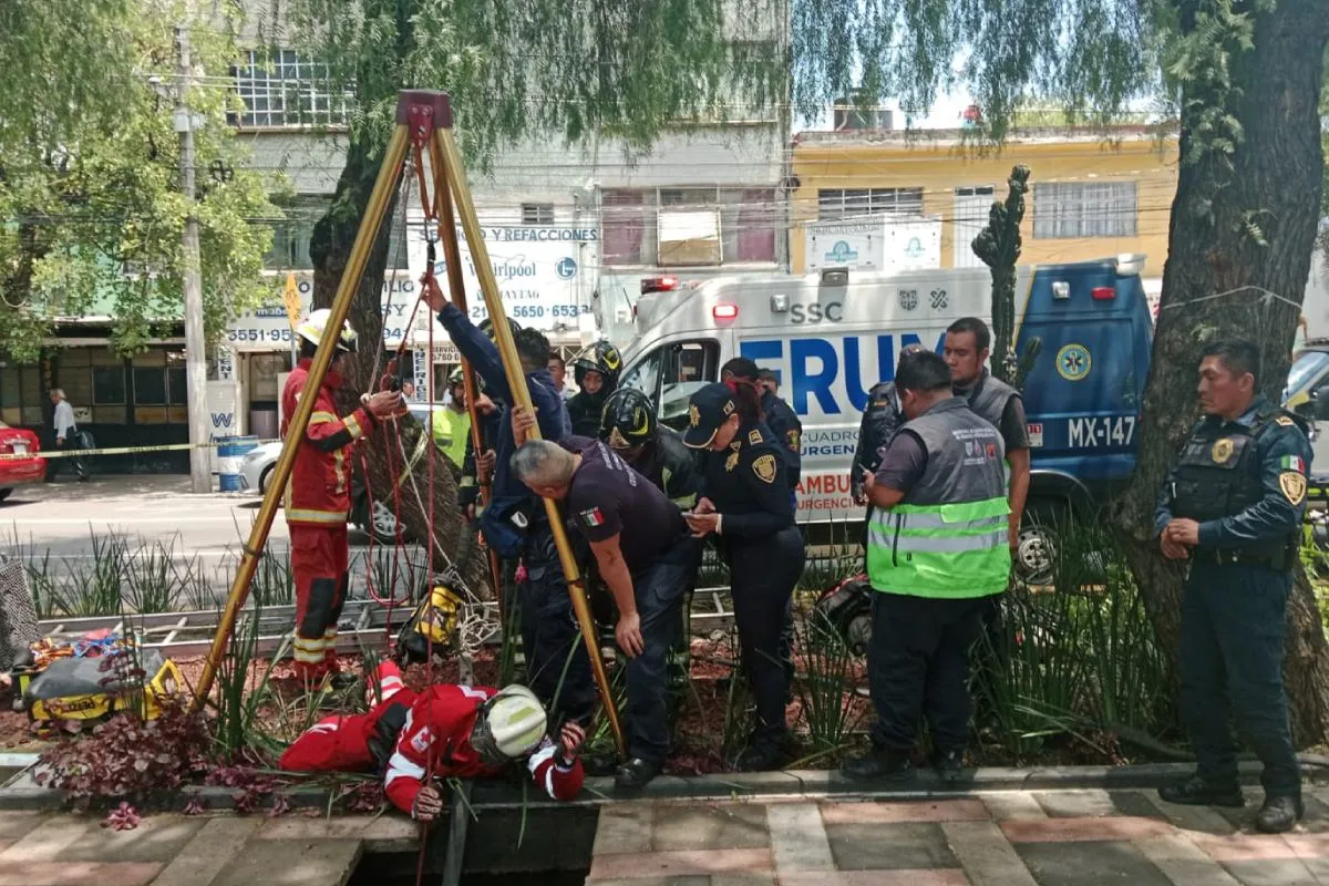 La temporada de lluvias ha incrementado la aparición de estos hundimientos. Foto: @SGIRPC_CDMX