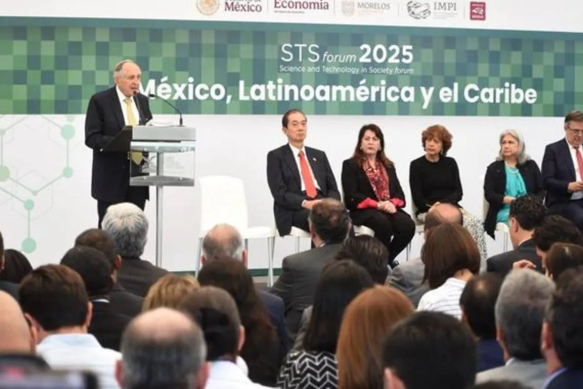 El STS Forum, fundado en 2004 en Kioto, Japón, es una de las plataformas de debate más influyentes a nivel global.