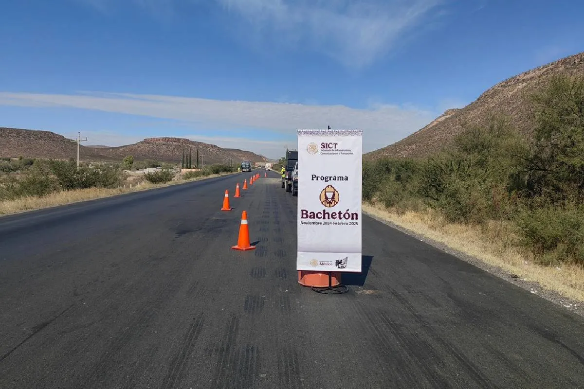En las labores participaron 132 cuadrillas con 2 mil 244 trabajadores y 924 equipos. La meta es llegar a mil 886 km en toda la república.