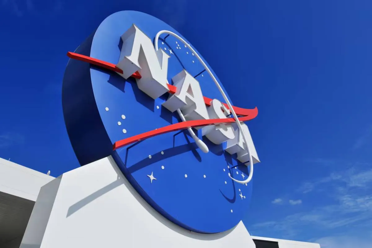 NASA confirma misión tripulada a la órbita lunar para inicios de 2026