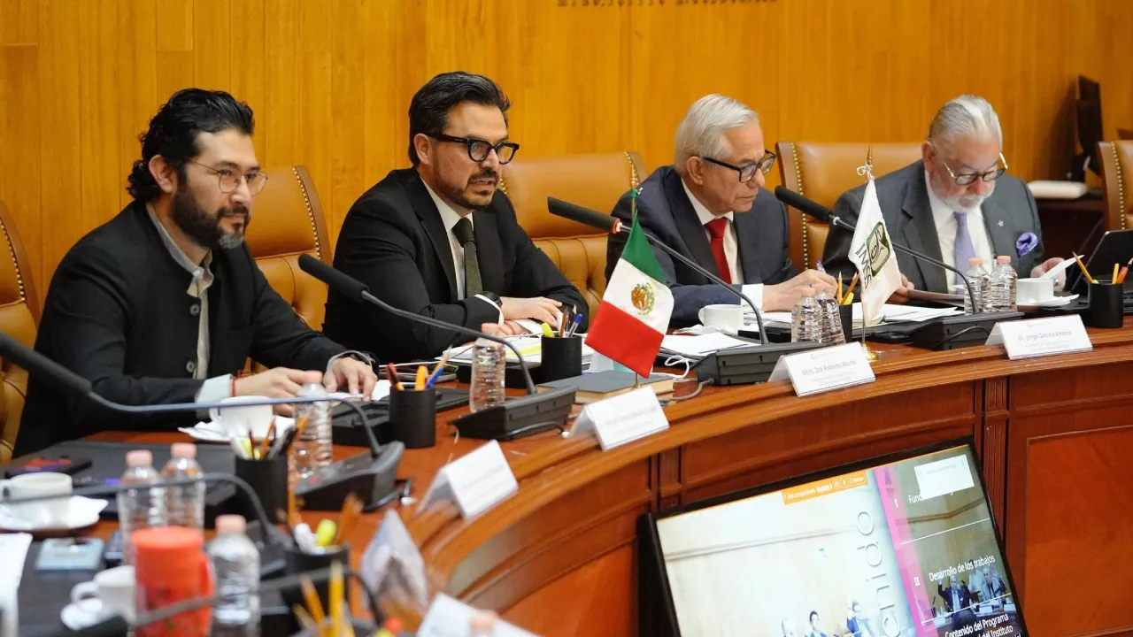 IMSS alegra a miles de mexicanos en ocho estados con expansión hospitalaria