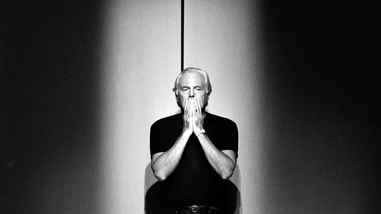 Giorgio Armani fallece a los 91 años, ícono de la moda
