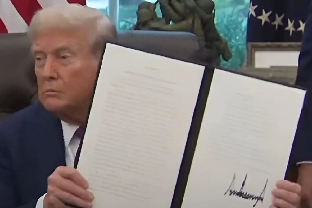 El cambio ordenado por Trump busca proyectar una imagen de fuerza. Foto: X