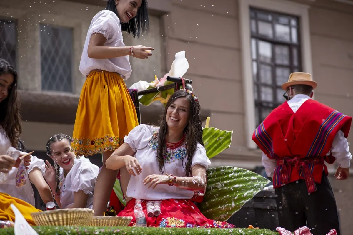 Te dejamos los detalles de las tarjetas de Mujeres con Bienestar del Estado de México. | Foto: Pexels.