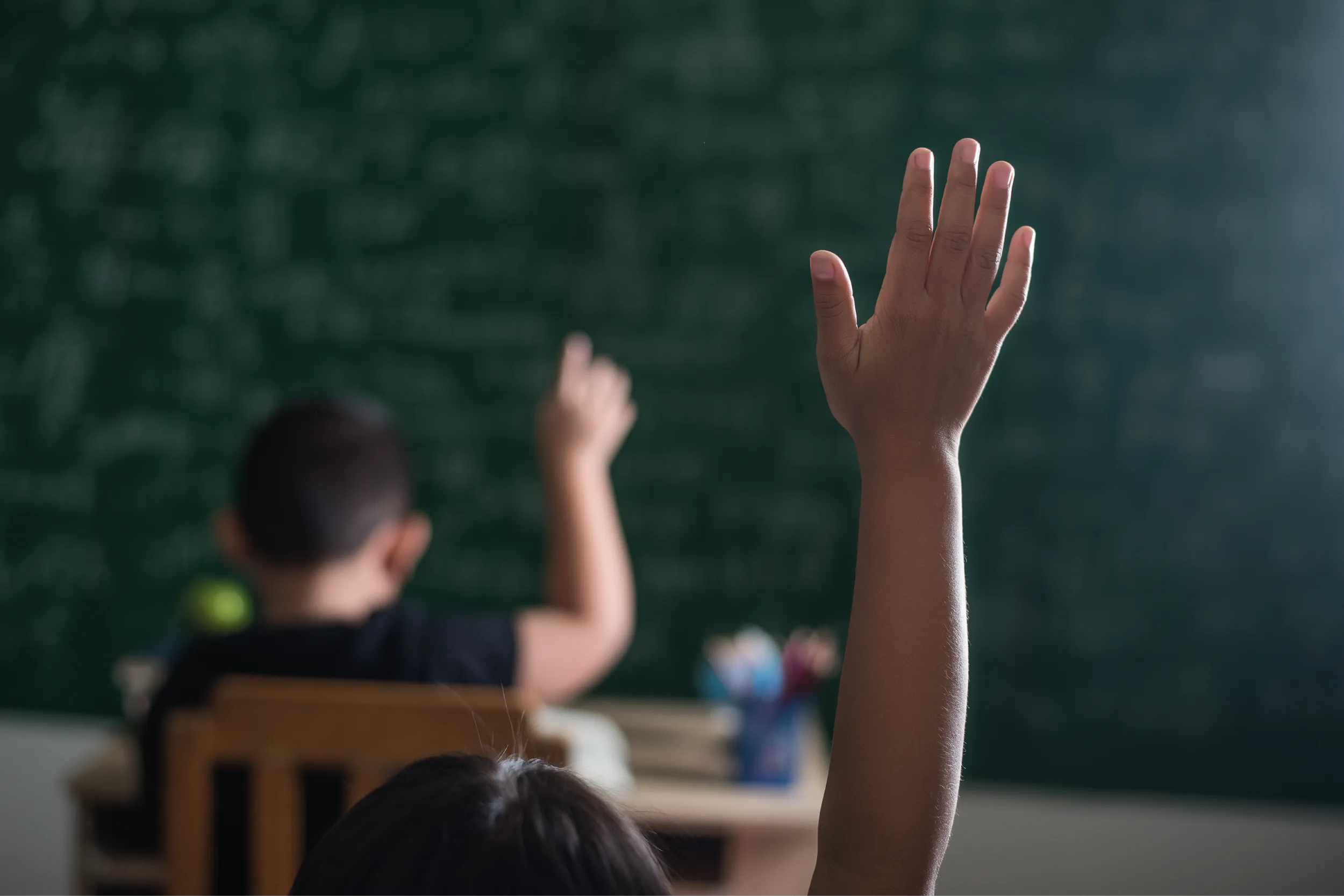 Chihuahua aprobó una reforma educativa que prohíbe el uso del lenguaje inclusivo.