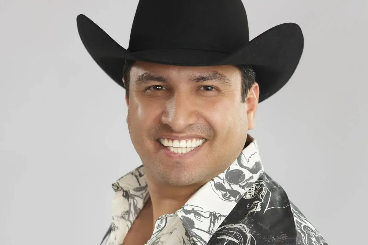 Julión Álvarez no será sancionado por cantar narcocorridos en Aguascalientes