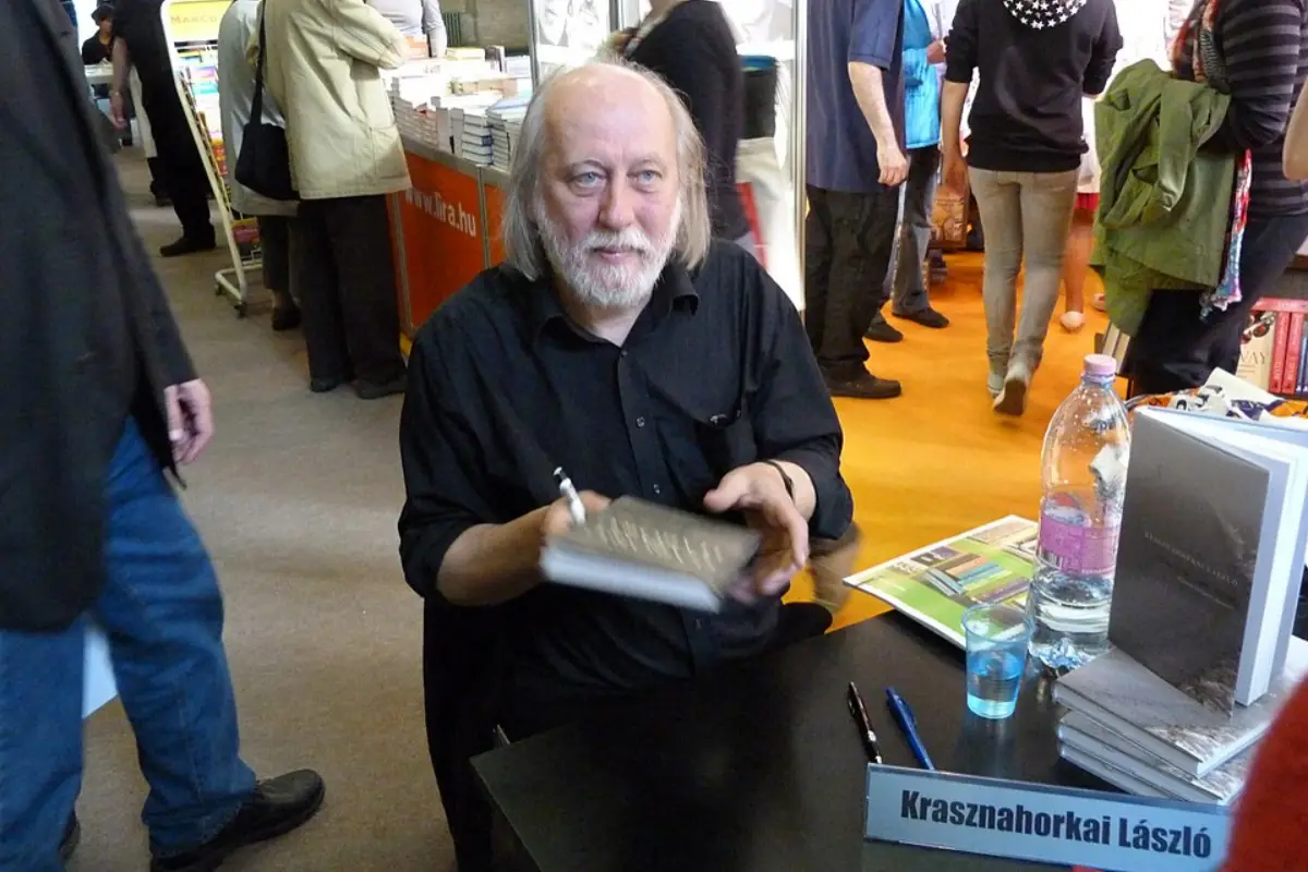 El Premio Nobel de Literatura 2025 es otorgado al autor húngaro László Krasznahorkai. | Foto: Wikimedia Commons.
