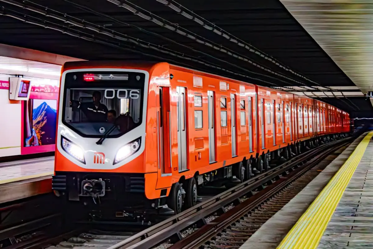 Ya se ha anunciado la reapertura total de la Línea 1 del Metro para el próximo mes. | Foto: Wikimedia Commons.