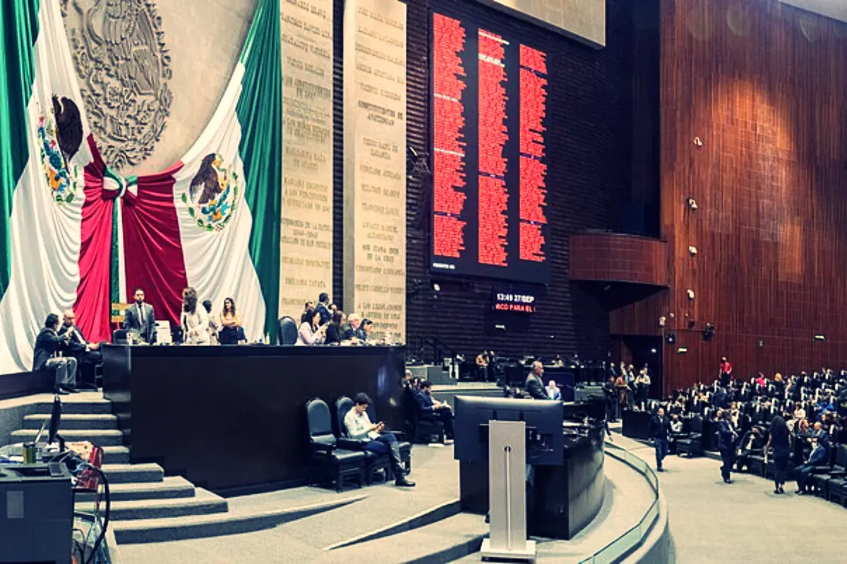 La Cámara de Diputados aprobó la Ley Federal de Derechos 2026. | Foto: Wikimedia Commons.