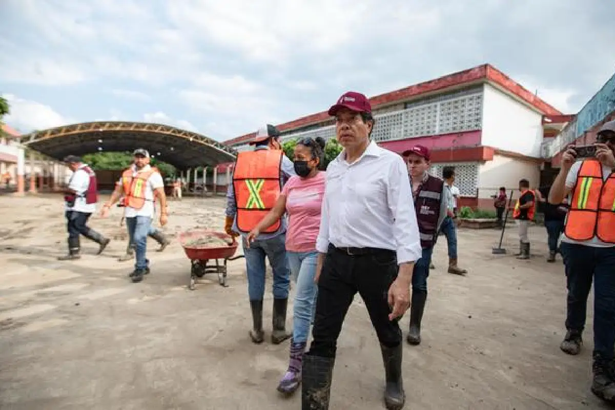 Las labores de limpieza, desinfección y evaluación estructural ya se iniciaron, utilizando recursos del seguro para atender daños graves y asegurar la continuidad educativa.