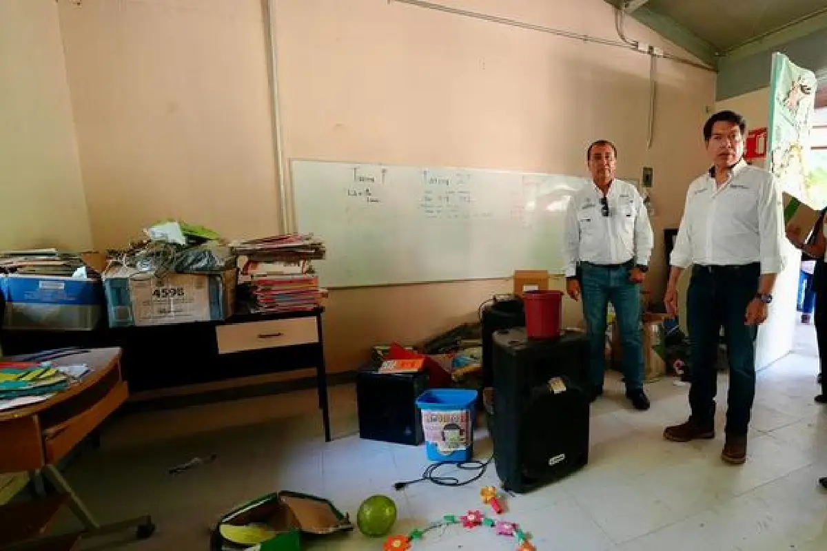 Se determinó que 12 mil 577 escuelas de los estados afectados suspendieran actividades para salvaguardar la seguridad de 743 mil 319 estudiantes.