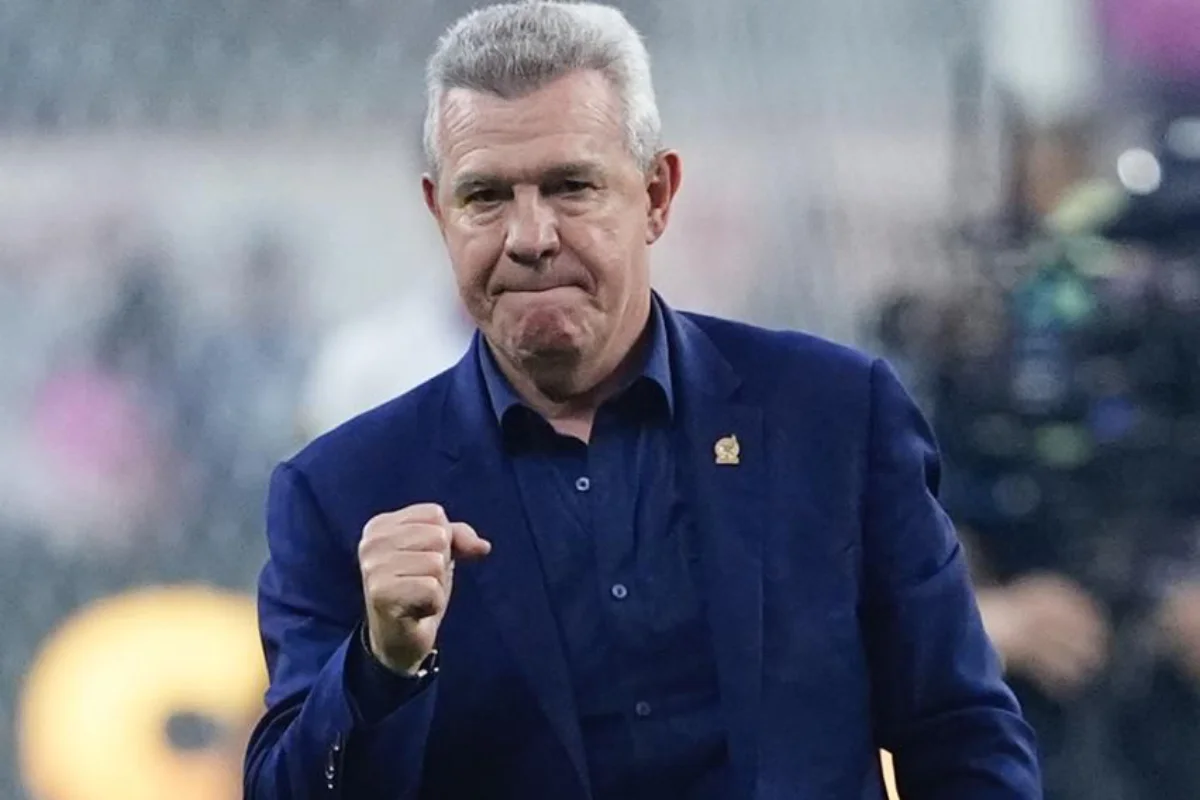 La postulación de Aguirre obedece a los resultados obtenidos con el Tri. Foto: X