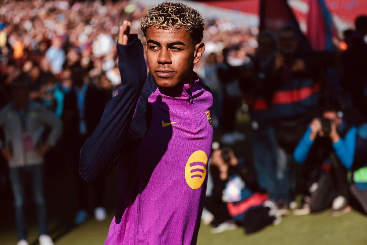 Para Yamal, la convocatoria confirma su rol como pieza clave del proyecto de De la Fuente. Foto: X