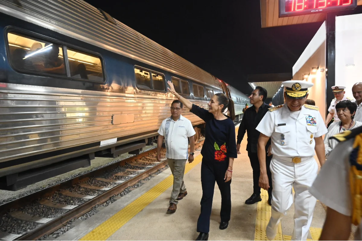 La rehabilitación del tramo incluyó la modernización de vías, estaciones y obras adicionales. Foto: X