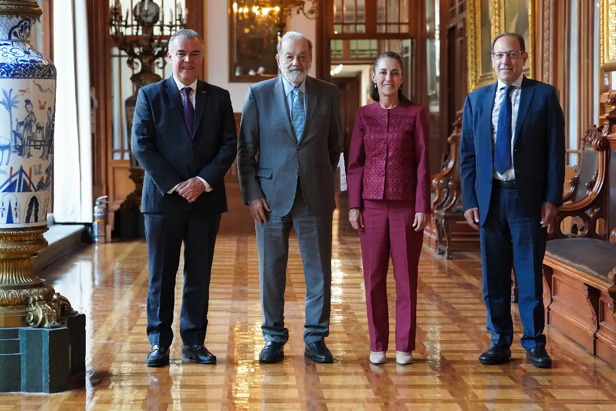 Claudia Sheinbaum se reunió ayer con empresarios para hablar del panorama histórico del país. | Foto: X Claudia Sheinbaum.