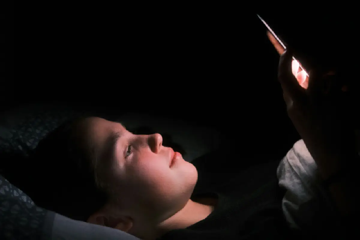 El descanso verdadero empieza cuando aprendemos a apagar las pantallas.