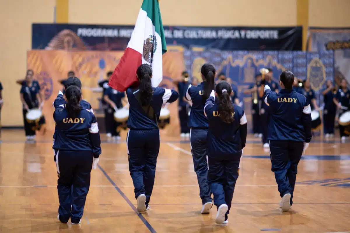 Hidalgo y Puebla decidieron suspender clases este 10 de noviembre debido al frente frío 13. | Foto: Pexels.