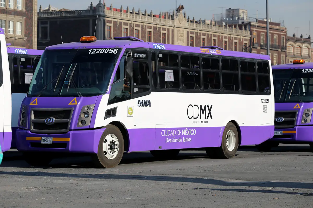 Autoridades aclaran que con el incremento del pasaje también vendrán las multas a quienes incumplan las reglas y cobren de más. | Foto: Wikimedia Commons.