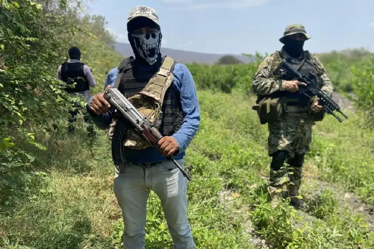 Cárteles mexicanos incursionaron en territorio guatemalteco causando un fallecido y un militar herido. | Foto; X.